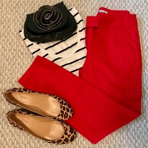 NWOT Dalia Collection Red Crop Trouser + Clutch 🎁